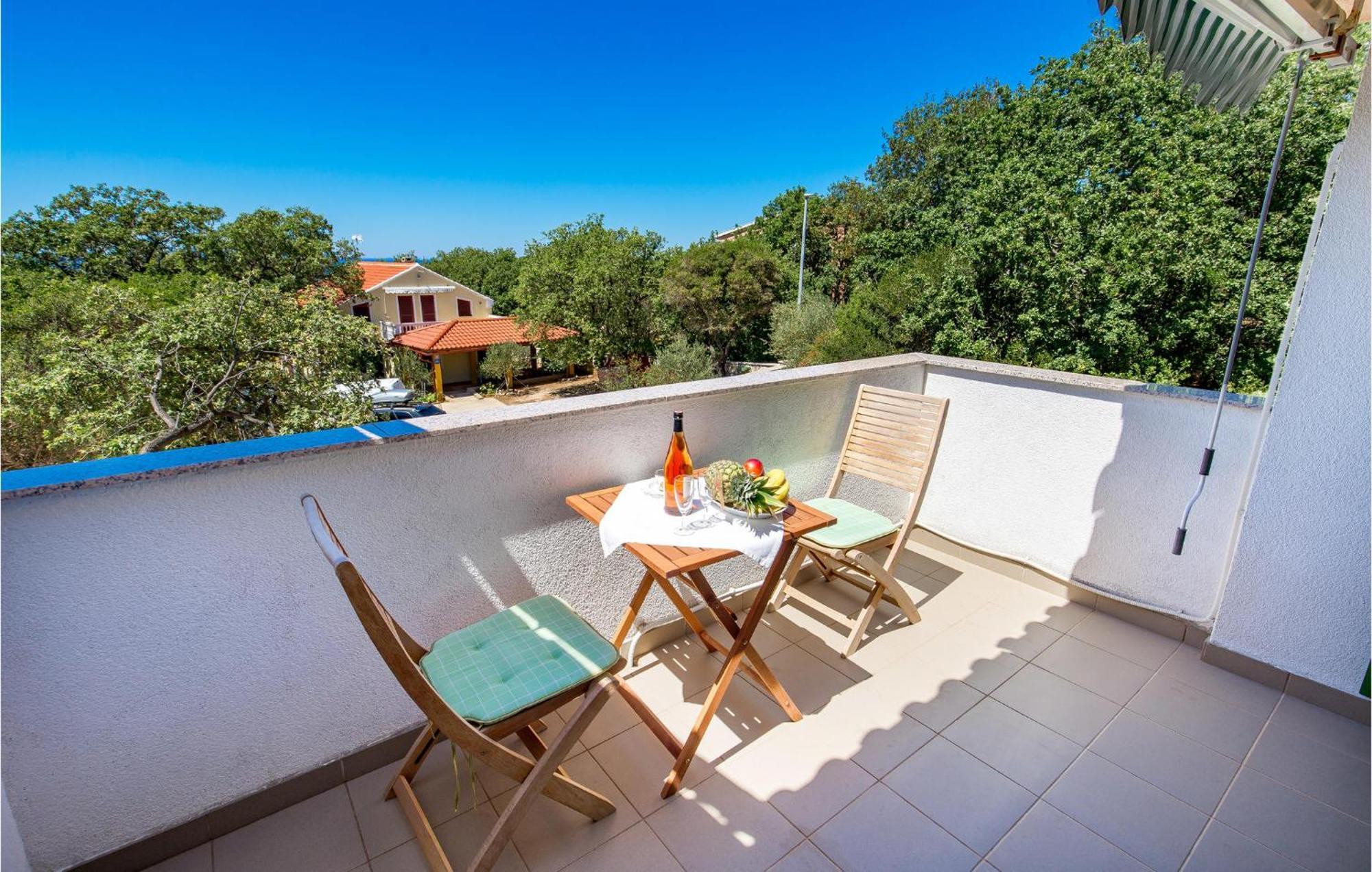 Beautiful Apartment In Potocnica With Wifi Borovici Bagian luar foto